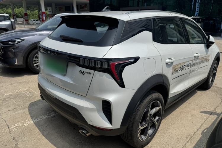 Used Lynk & Co 06 EM-P 2022 PHEV 84 km Range Pro Version Exterior 5