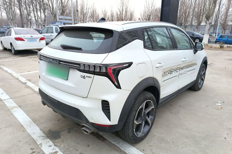 Used Lynk & Co 06 EM-P 2022 PHEV 84 km Range Pro Version Exterior 5