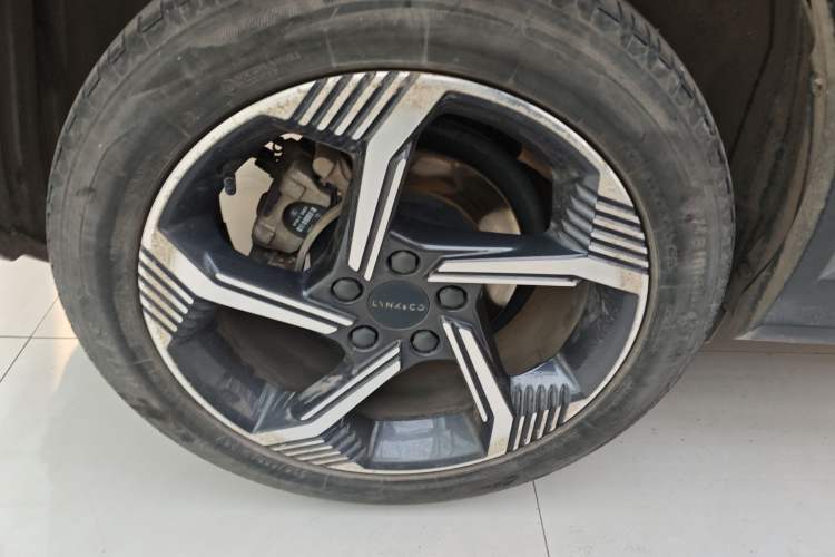 Used Lynk & Co 06 EM-P 2022 PHEV 84 km Range Pro Version Exterior 5