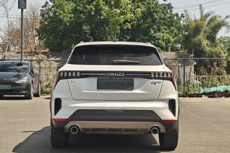 Used Lynk & Co 06 EM-P 2022 PHEV 84 km Range Pro Version Exterior 7
