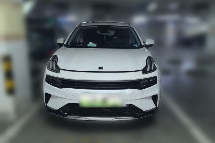 Used Lynk & Co 06 EM-P 2022 PHEV 84 km Range Pro Version Front