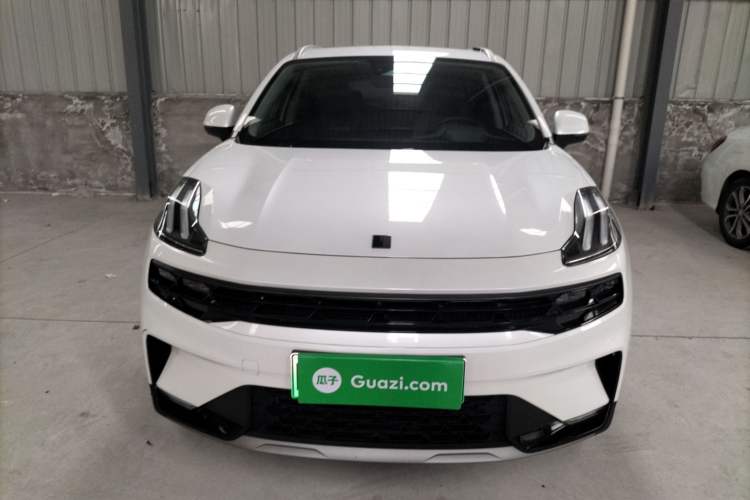 Used Lynk & Co 06 EM-P 2022 PHEV 84 km Range Pro Version Front