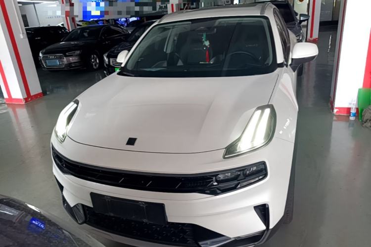 Used Lynk & Co 06 EM-P 2022 PHEV 84 km Range Pro Version Front