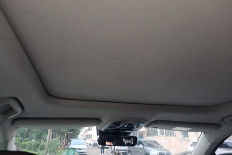 Used Lynk & Co 06 EM-P 2022 PHEV 84 km Range Pro Version Headliner