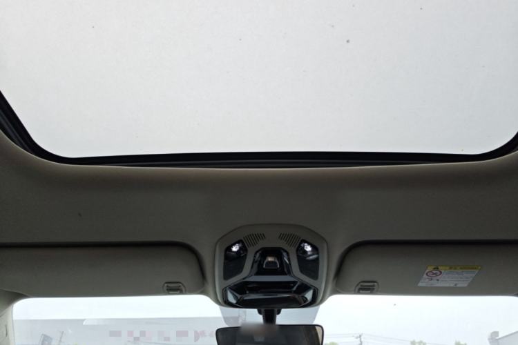 Used Lynk & Co 06 EM-P 2022 PHEV 84 km Range Pro Version Headliner