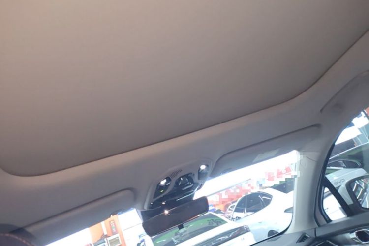 Used Lynk & Co 06 EM-P 2022 PHEV 84 km Range Pro Version Headliner