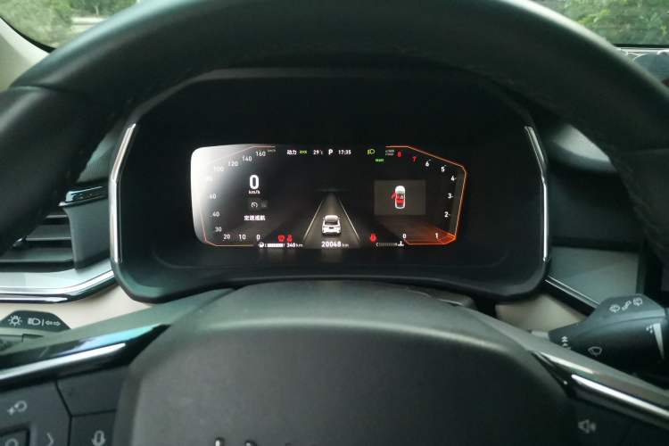 Used Lynk & Co 06 EM-P 2022 PHEV 84 km Range Pro Version Instrument Cluster