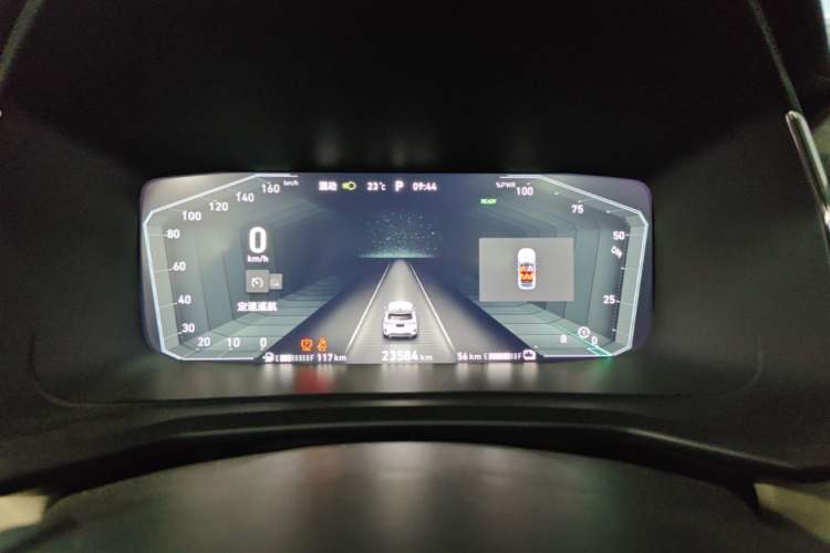 Used Lynk & Co 06 EM-P 2022 PHEV 84 km Range Pro Version Instrument Cluster