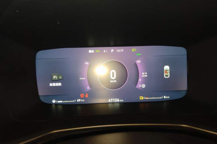 Used Lynk & Co 06 EM-P 2022 PHEV 84 km Range Pro Version Instrument Cluster