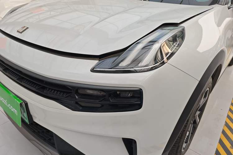Used Lynk & Co 06 EM-P 2022 PHEV 84 km Range Pro Version Left Front Headlight