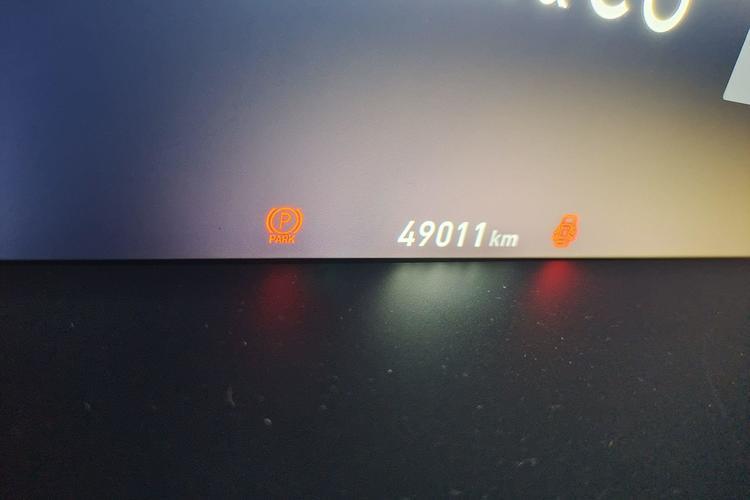 Used Lynk & Co 06 EM-P 2022 PHEV 84 km Range Pro Version Odometer Close Up