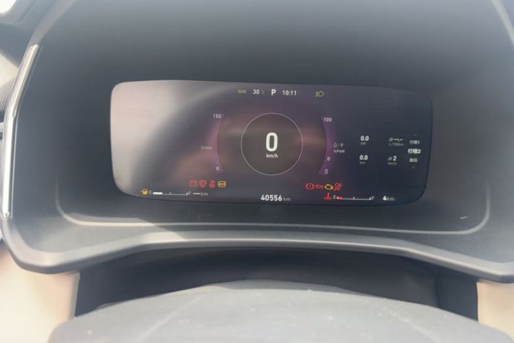 Used Lynk & Co 06 EM-P 2022 PHEV 84 km Range Pro Version Odometer Close Up