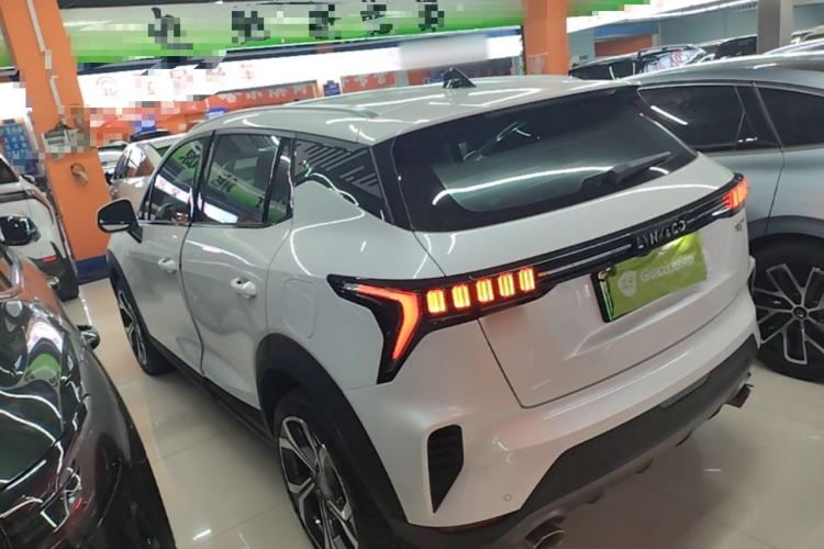 Used Lynk & Co 06 EM-P 2022 PHEV 84 km Range Pro Version Rear Left 45 Deg
