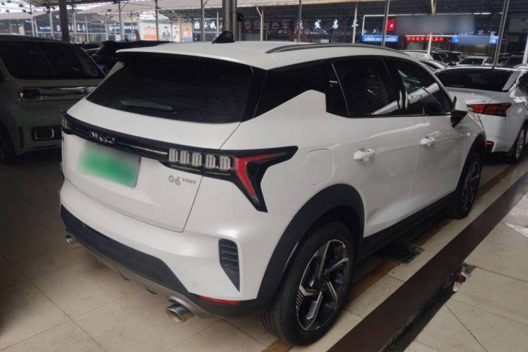 Used Lynk & Co 06 EM-P 2022 PHEV 84 km Range Pro Version Rear Right 45 Deg