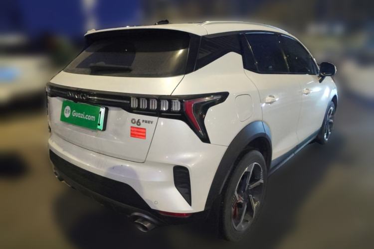 Used Lynk & Co 06 EM-P 2022 PHEV 84 km Range Pro Version Rear Right 45 Deg