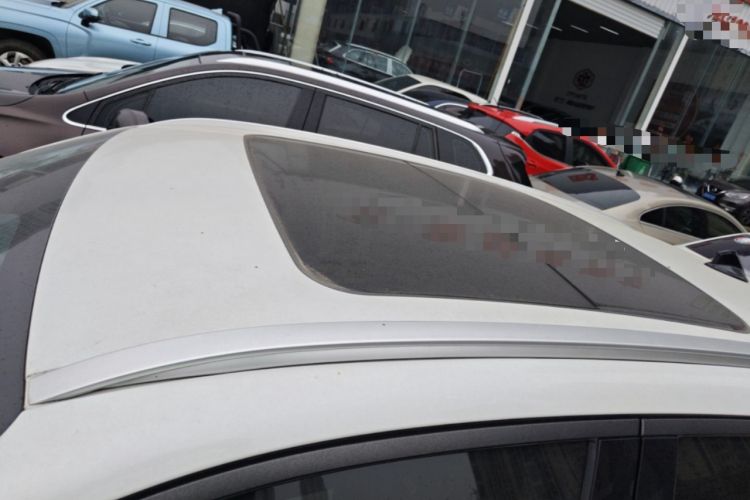 Used Lynk & Co 06 EM-P 2022 PHEV 84 km Range Pro Version Roof