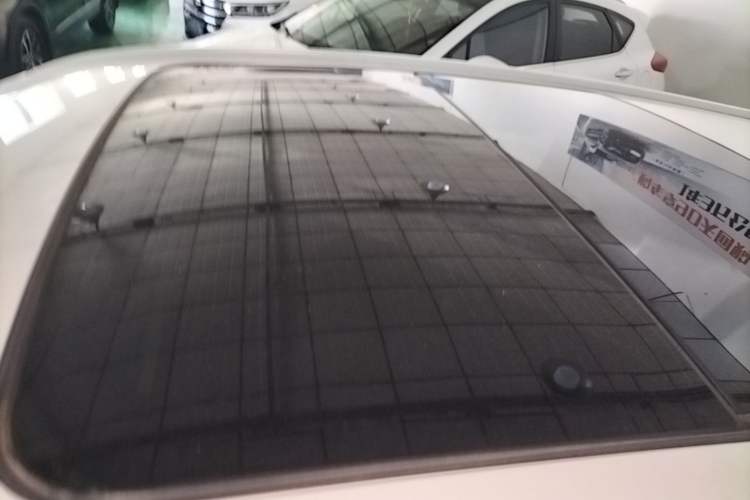 Used Lynk & Co 06 EM-P 2022 PHEV 84 km Range Pro Version Roof