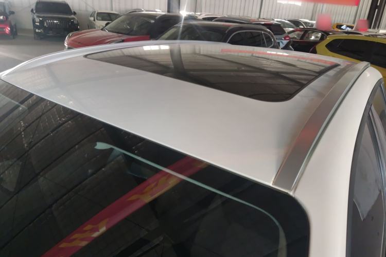 Used Lynk & Co 06 EM-P 2022 PHEV 84 km Range Pro Version Roof