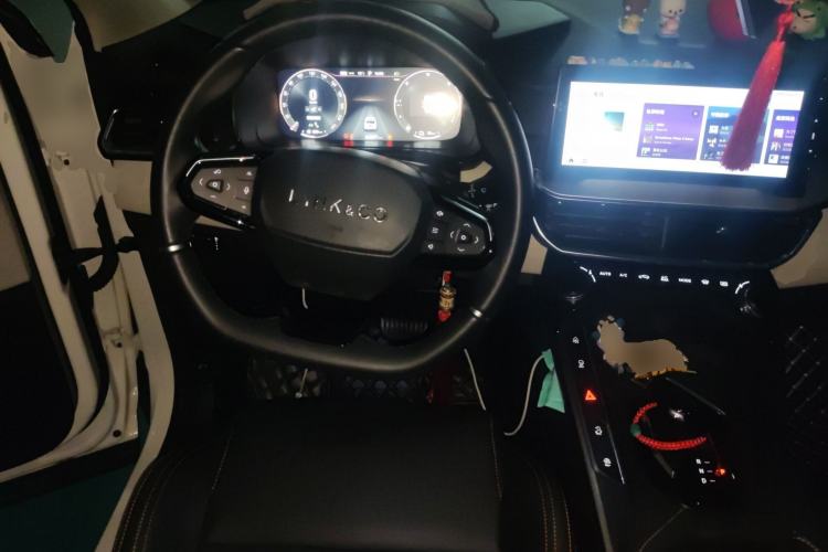 Used Lynk & Co 06 EM-P 2022 PHEV 84 km Range Pro Version Steering Wheel
