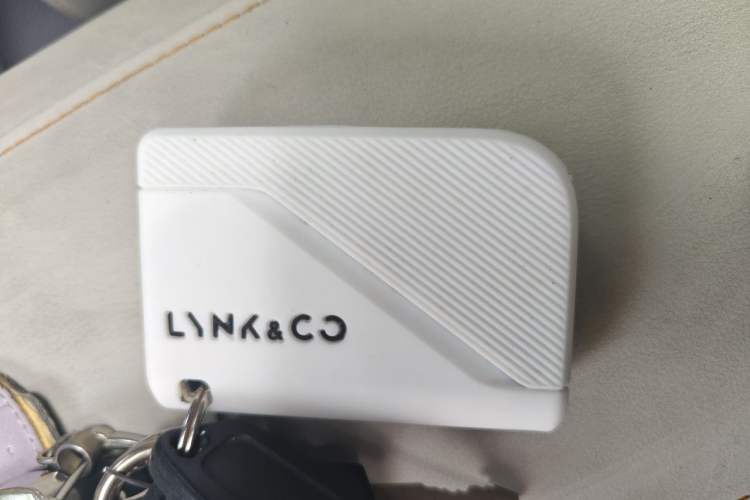 Used Lynk & Co 06 EM-P 2022 PHEV 84 km Range Pro Version Vehicle Key