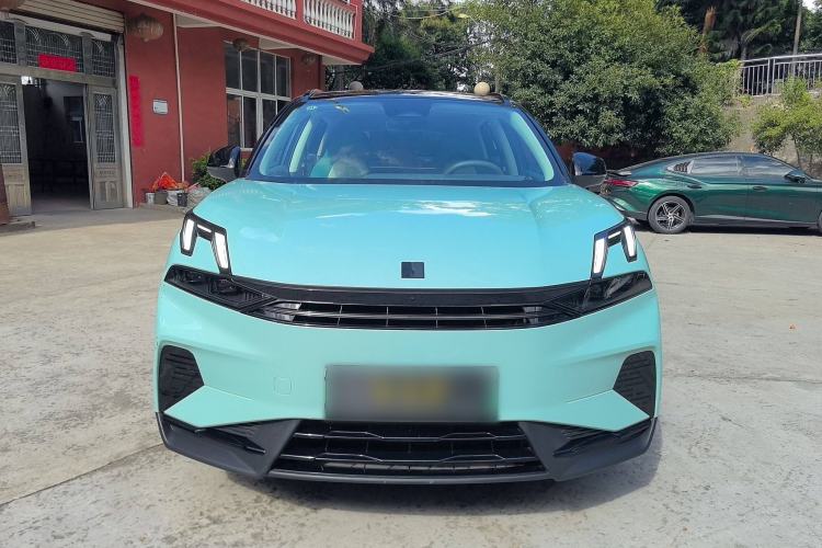 Used Lynk & Co 06 EM-P 2023 EM-P 126 Long-Range Halo Exterior 1