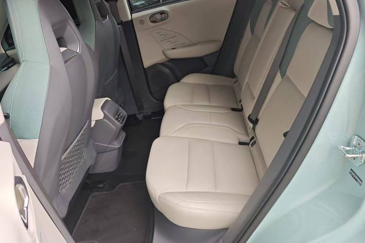 Used Lynk & Co 06 EM-P 2023 EM-P 126 Long-Range Halo Interior 10