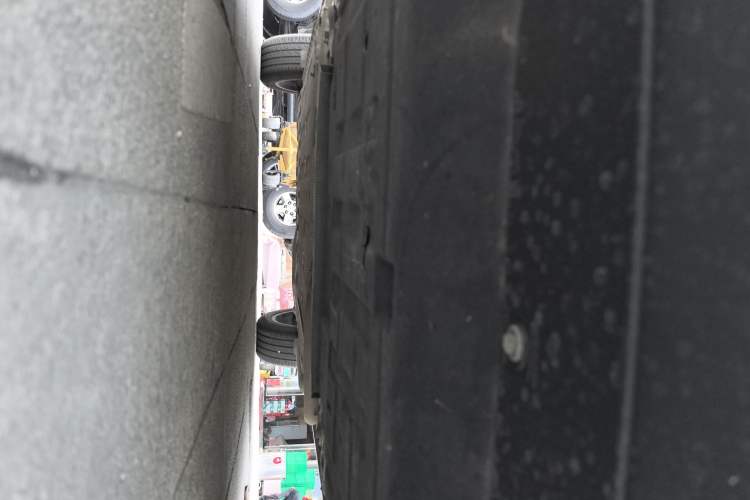 Used Lynk & Co 06 EM-P 2023 EM-P 126 Long-Range Halo Chassis Front