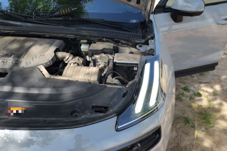 Used Lynk & Co 06 EM-P 2023 1.5T Remix PHEV Pro Engine Bay Left