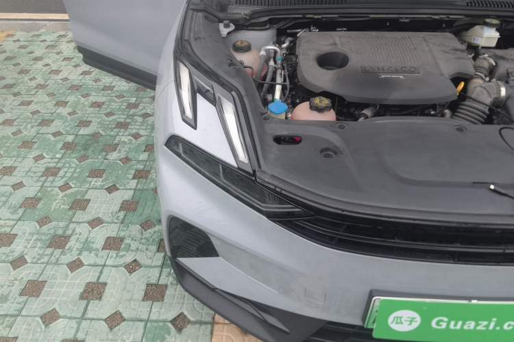 Used Lynk & Co 06 EM-P 2023 EM-P 126 Long-Range Pro Engine Bay Right