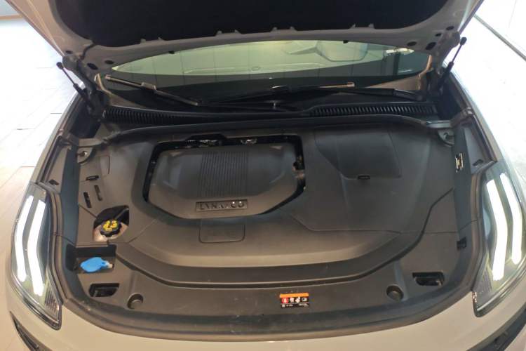 Used Lynk & Co 06 EM-P 2023 1.5T Remix PHEV Pro Engine Bay