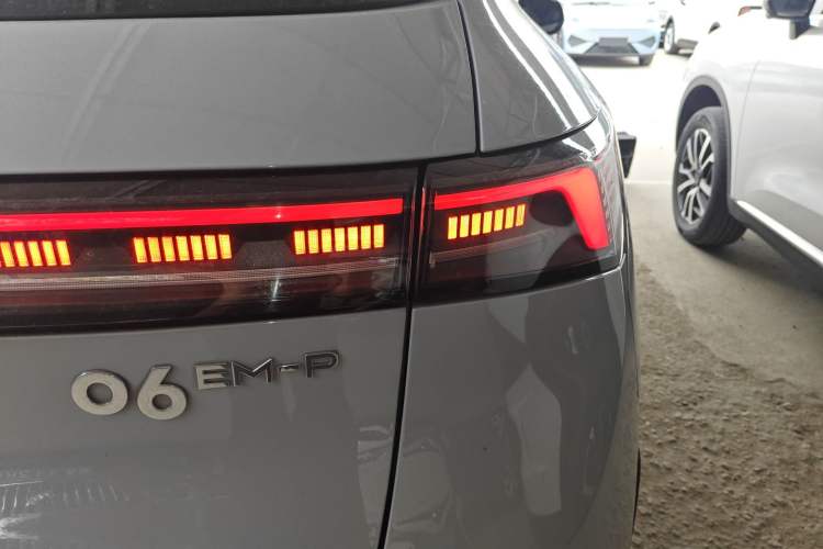 Used Lynk & Co 06 EM-P 2023 EM-P 126 Long-Range Halo Exterior 3