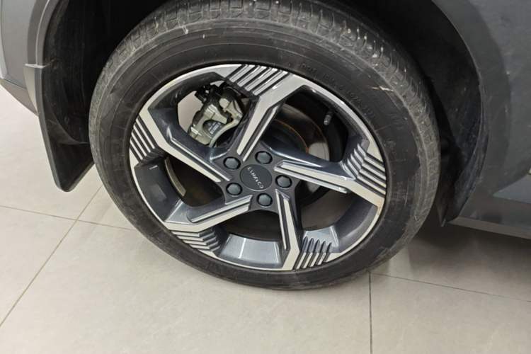 Used Lynk & Co 06 EM-P 2023 1.5T Remix PHEV Pro Exterior 5