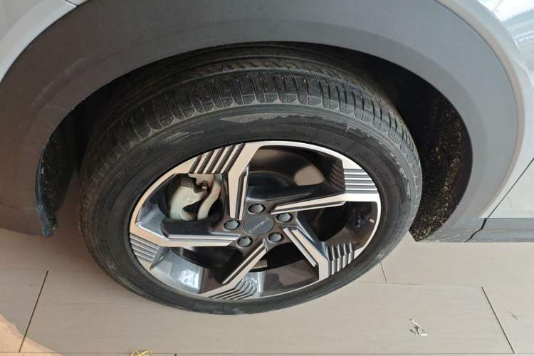 Used Lynk & Co 06 EM-P 2023 1.5T Remix PHEV Pro Left Front Wheel Hub