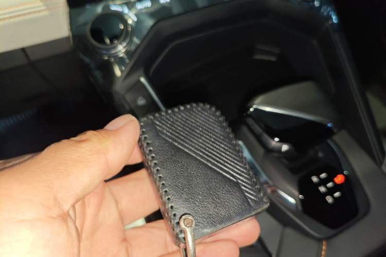 Used Lynk & Co 06 EM-P 2023 1.5T Remix PHEV Pro Vehicle Key