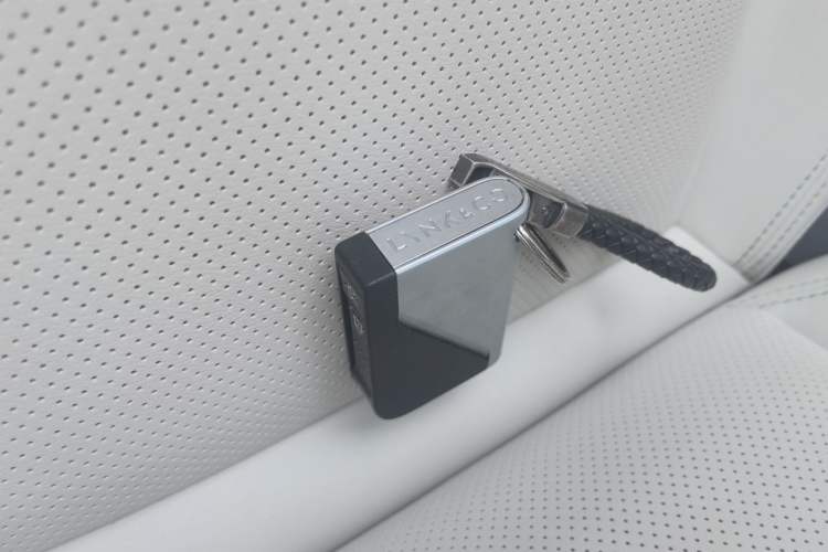 Used Lynk & Co 06 EM-P 2023 EM-P 126 Long-Range Pro Vehicle Key
