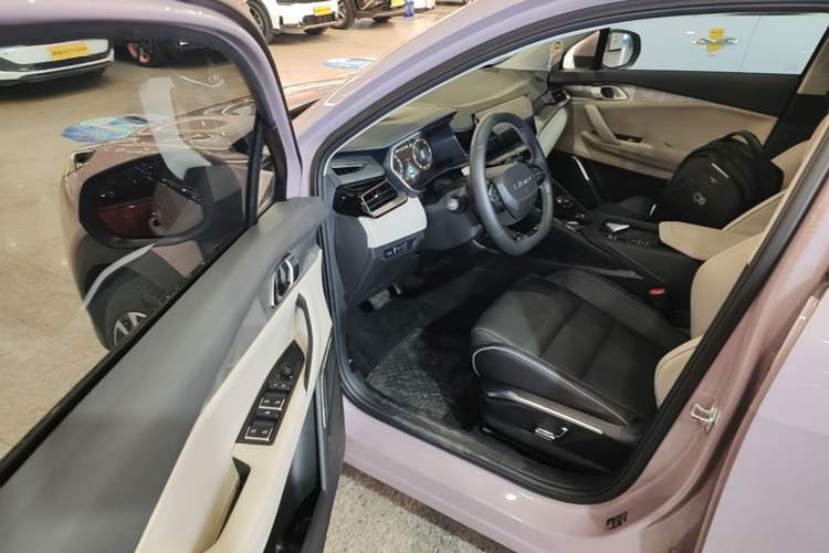 Used Lynk & Co 06 EM-P 2023 1.5T Remix PHEV Shero Driver Seat