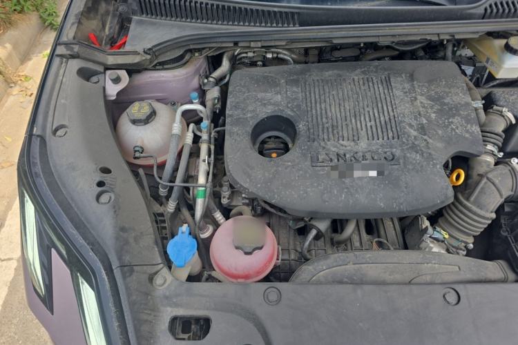 Used Lynk & Co 06 EM-P 2023 EM-P 126 Long-Range Halo Engine Bay Right