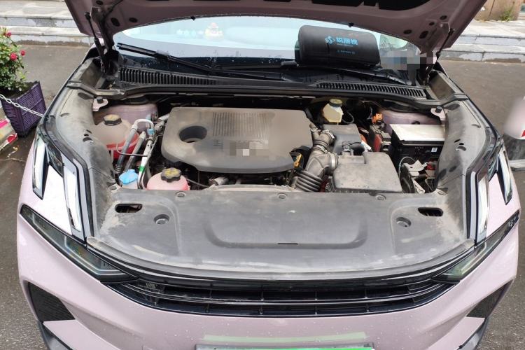 Used Lynk & Co 06 EM-P 2023 EM-P 126 Long-Range Halo Engine Bay