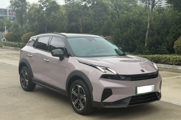 Used Lynk & Co 06 EM-P 2023 EM-P 126 Long-Range Halo Exterior 2