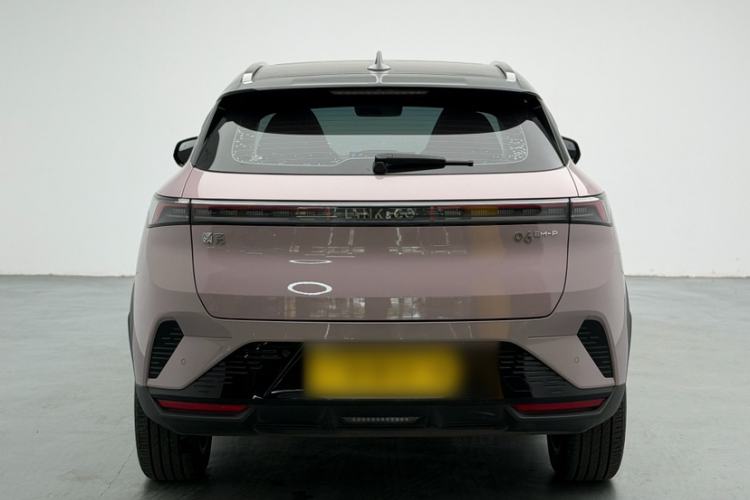 Used Lynk & Co 06 EM-P 2023 EM-P 126 Long-Range Halo Exterior 7
