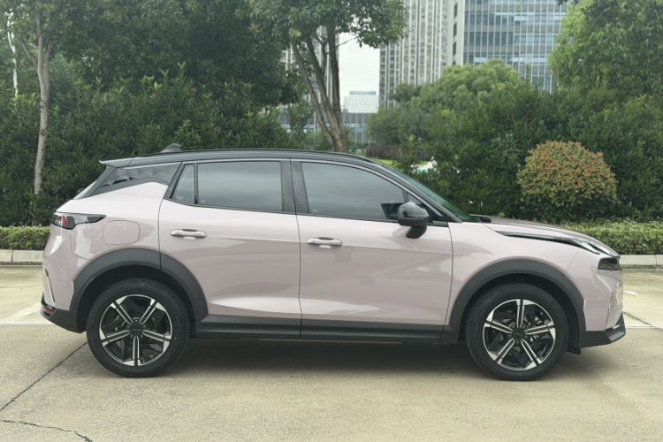 Used Lynk & Co 06 EM-P 2023 EM-P 126 Long-Range Halo Exterior 7