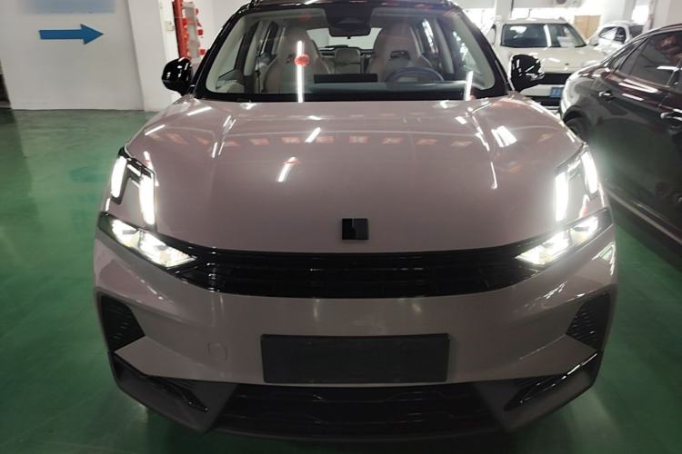Used Lynk & Co 06 EM-P 2023 EM-P 126 Long-Range Halo Front