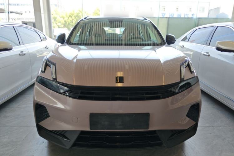 Used Lynk & Co 06 EM-P 2023 EM-P 126 Long-Range Halo Front