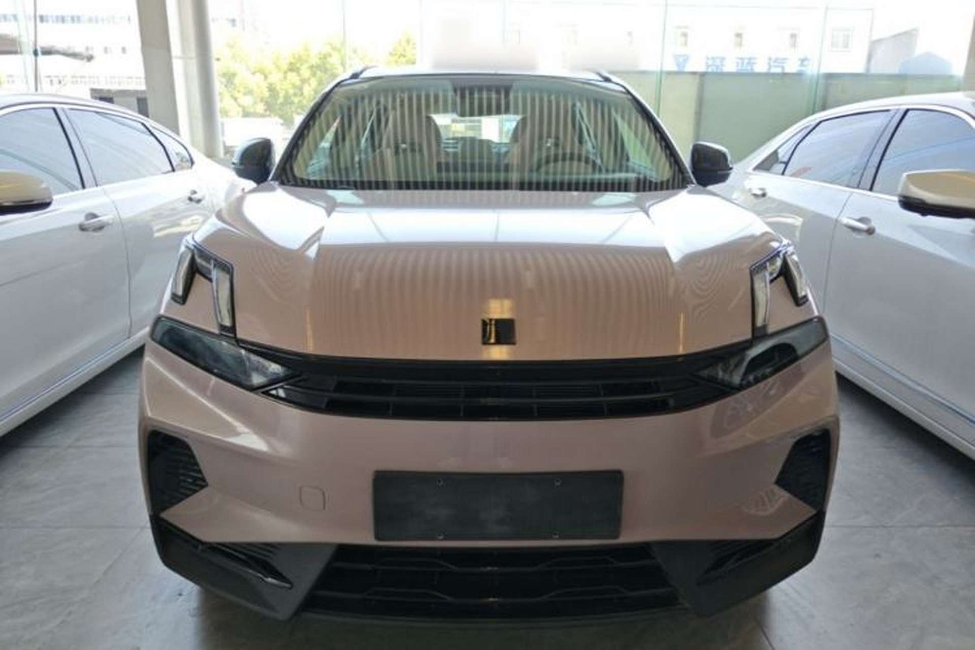Used Lynk & Co 06 EM-P 2023 EM-P 126 Long-Range Halo Front