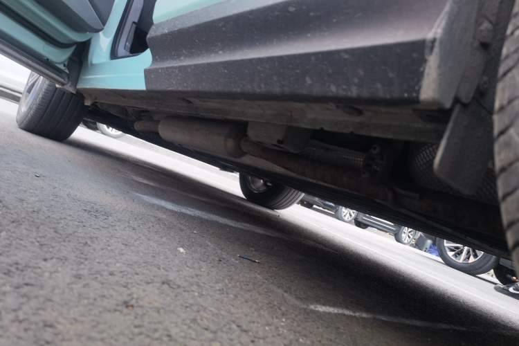 Used Lynk & Co 06 EM-P 2023 EM-P 126 Long-Range Halo Chassis Rear Left