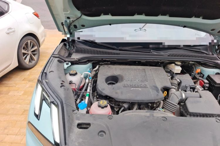 Used Lynk & Co 06 EM-P 2023 EM-P 126 Long-Range Halo Engine Bay Right