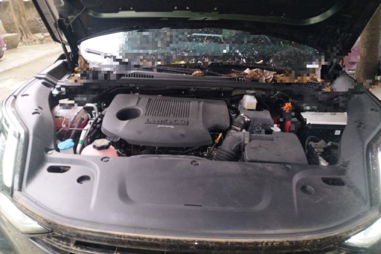 Used Lynk & Co 06 EM-P 2023 EM-P 126 Long-Range Halo Engine Bay