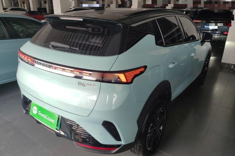 Used Lynk & Co 06 EM-P 2023 EM-P 126 Long-Range Halo Exterior 5