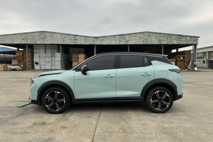 Used Lynk & Co 06 EM-P 2023 EM-P 126 Long-Range Halo Exterior 6