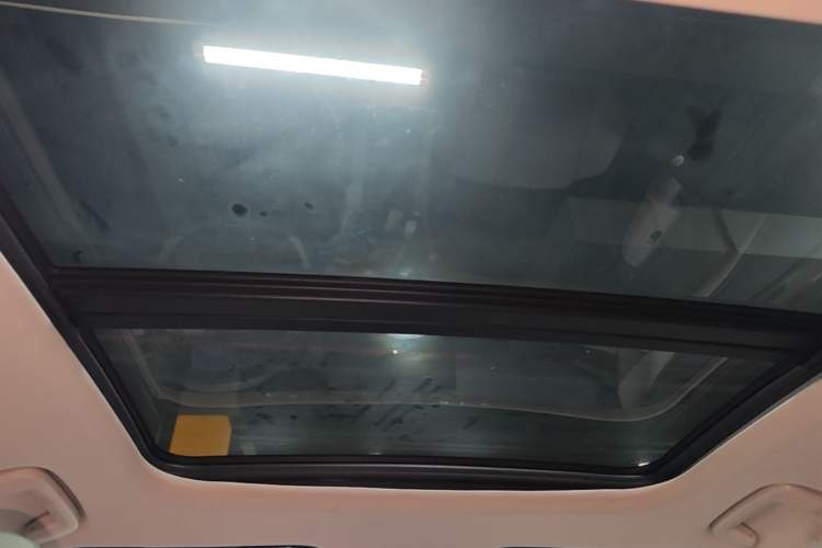 Used Lynk & Co 06 EM-P 2023 EM-P 126 Long-Range Halo Headliner